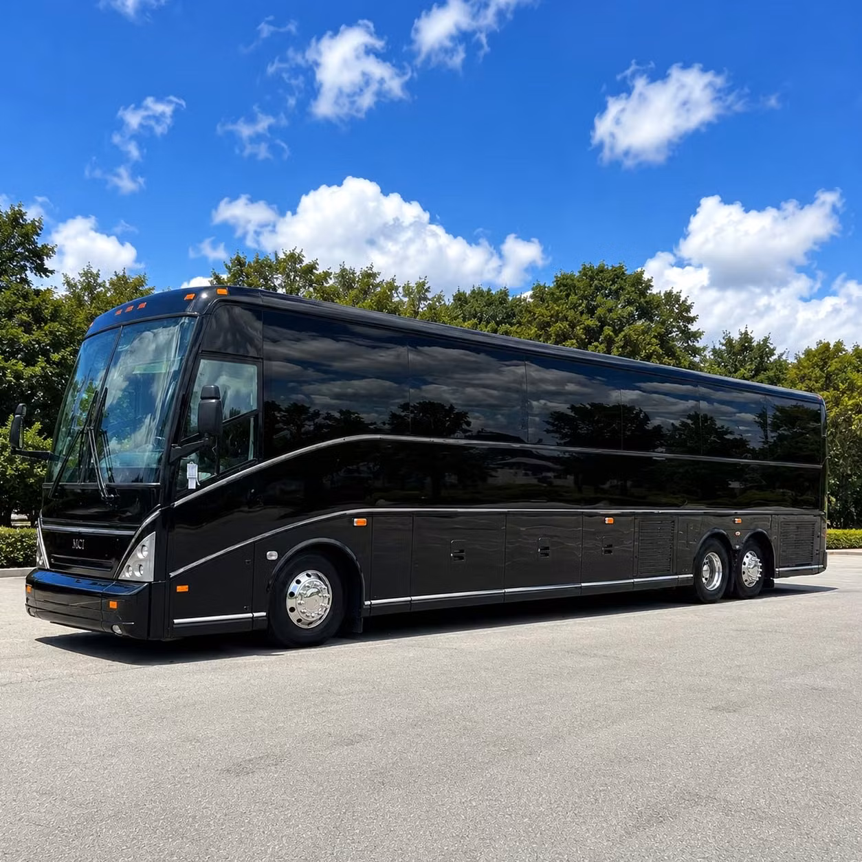 construction site shuttles and workforce transportation across western massachusetts