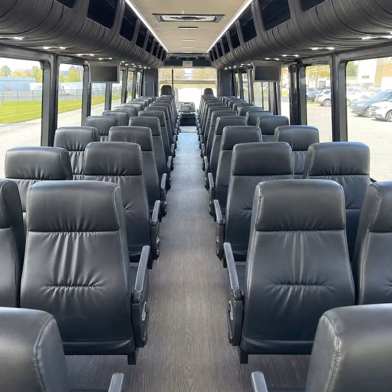 springfield 18 passenger minibus rental